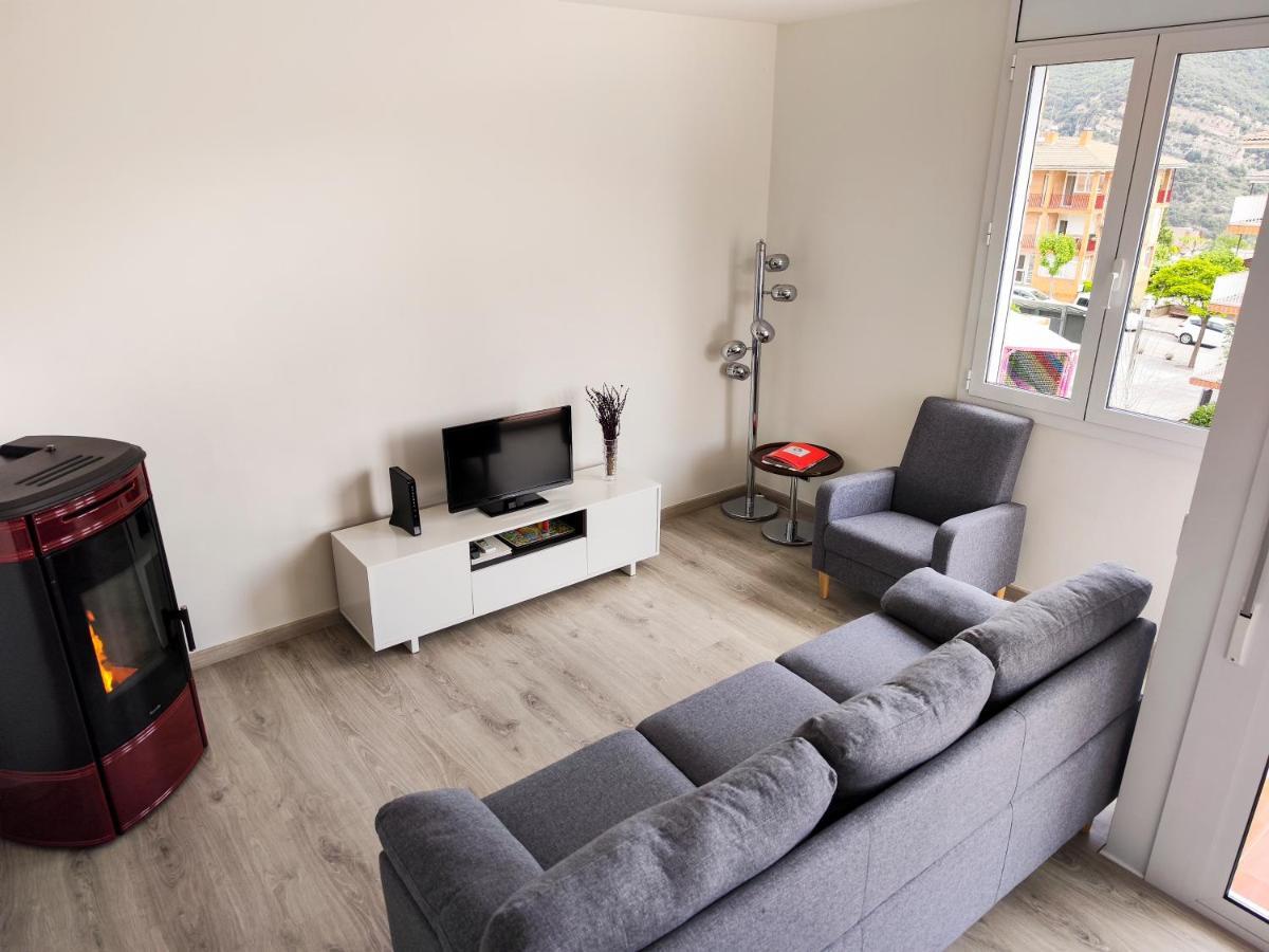 Apartamento Rural En El Bergueda "Lluis & Antonia" A Ac Sant Jordi de Cercs Ngoại thất bức ảnh